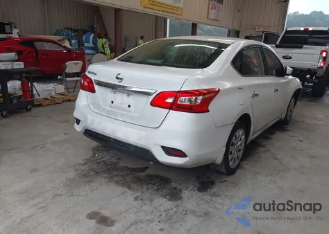 2017 Nissan Sentra S z USA, uszkodzony, nr VIN 3N1AB7AP6HY390318
